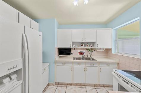 946 Alamanda Road West Palm Beach FL 33405
