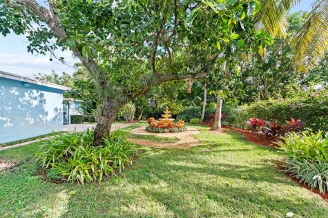 946 Alamanda Road West Palm Beach FL 33405