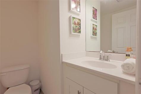 5860 NW 104th Path Doral FL 33178