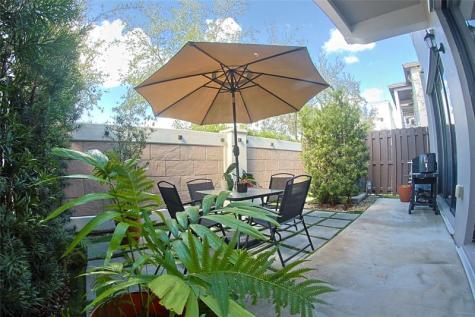 5860 NW 104th Path Doral FL 33178