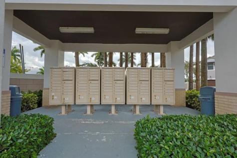 5860 NW 104th Path Doral FL 33178
