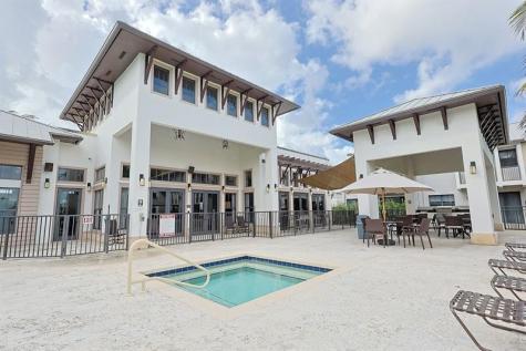 5860 NW 104th Path Doral FL 33178