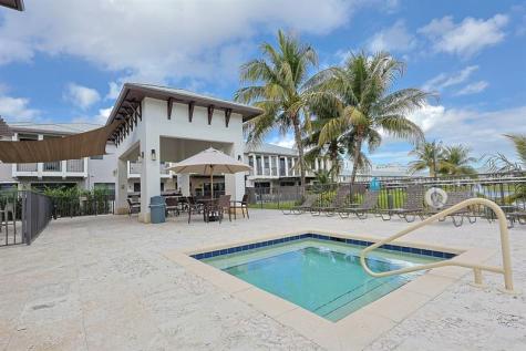 5860 NW 104th Path Doral FL 33178