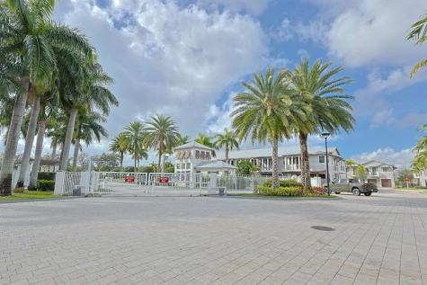 5860 NW 104th Path Doral FL 33178