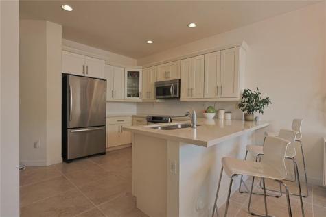 5860 NW 104th Path Doral FL 33178