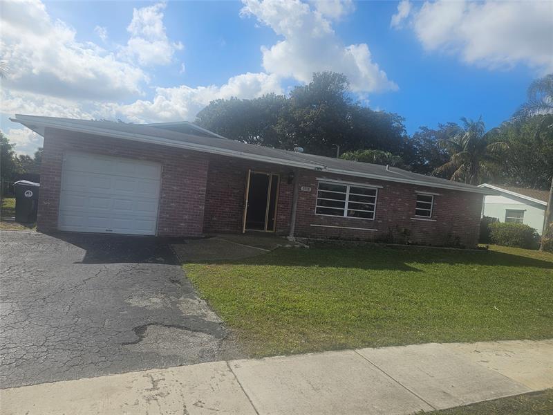 6602 Salem Street North Lauderdale FL 33068