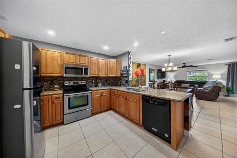 3002 NW 103rd Lane Coral Springs FL 33065
