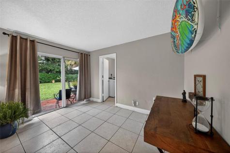 3002 NW 103rd Lane Coral Springs FL 33065