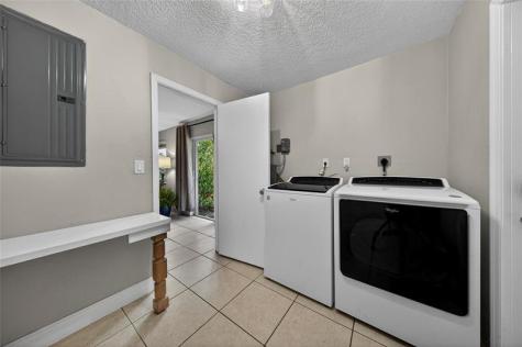 3002 NW 103rd Lane Coral Springs FL 33065