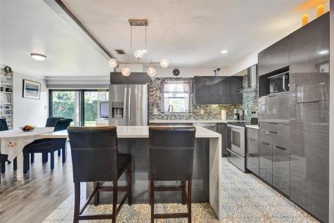 715 NW 23rd Lane Delray Beach FL 33445