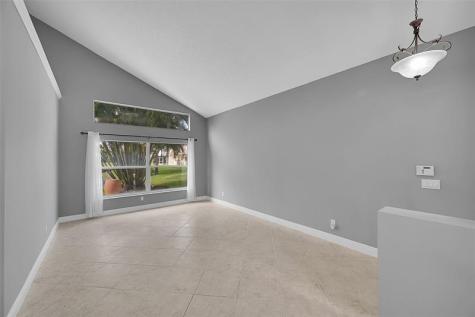8236 White Rock Circle Boynton Beach FL 33436