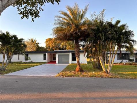 7007 NW 64th Street Tamarac FL 33321