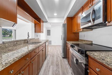 7007 NW 64th Street Tamarac FL 33321