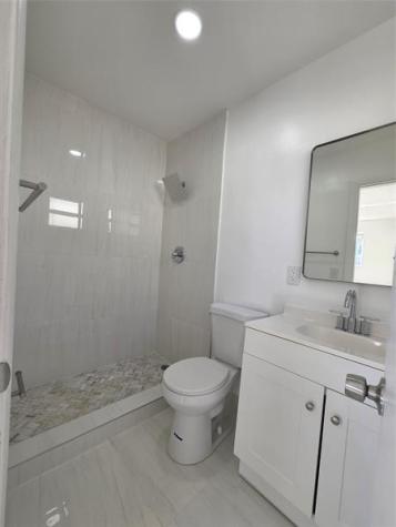 8571 NW 16th Street Pembroke Pines FL 33024