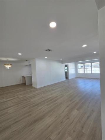8571 NW 16th Street Pembroke Pines FL 33024