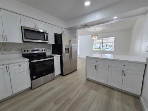 8571 NW 16th Street Pembroke Pines FL 33024