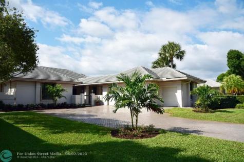 6102 SE Oakmont Place Stuart FL 34997