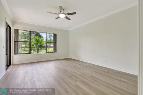 6102 SE Oakmont Place Stuart FL 34997