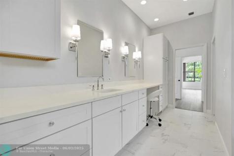 6102 SE Oakmont Place Stuart FL 34997
