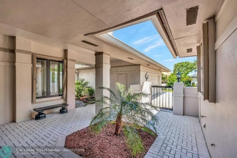 6102 SE Oakmont Place Stuart FL 34997