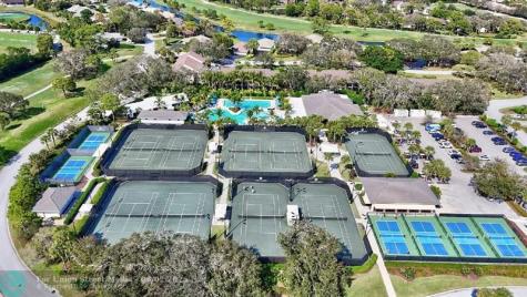 6102 SE Oakmont Place Stuart FL 34997