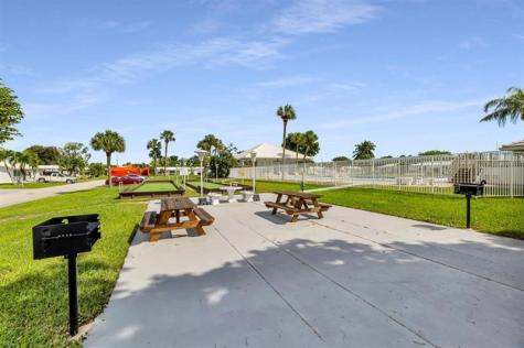 2910 E Golf Boulevard Pompano Beach FL 33064