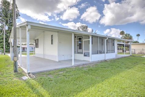 3523 SE 35th Avenue Okeechobee FL 34974