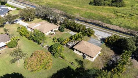 13602 SW 24th Street Davie FL 33325