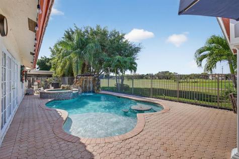 7409 Corkwood Terrace Tamarac FL 33321