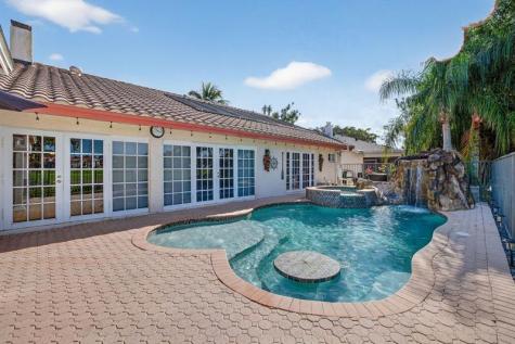 7409 Corkwood Terrace Tamarac FL 33321