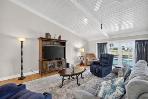 7409 Corkwood Terrace Tamarac FL 33321