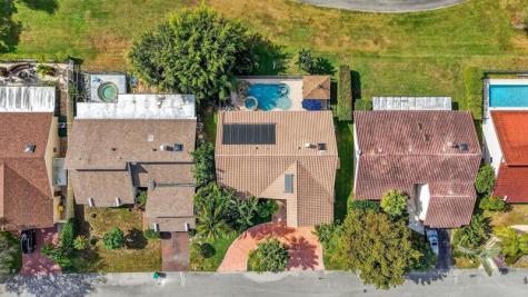 7409 Corkwood Terrace Tamarac FL 33321