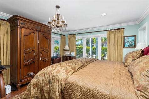 359 Poinciana Drive Fort Lauderdale FL 33301