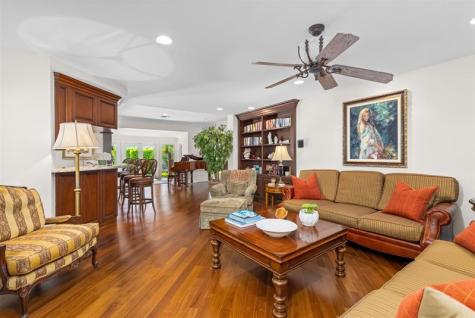 359 Poinciana Drive Fort Lauderdale FL 33301