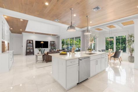 2306 NE 12th Court Fort Lauderdale FL 33304