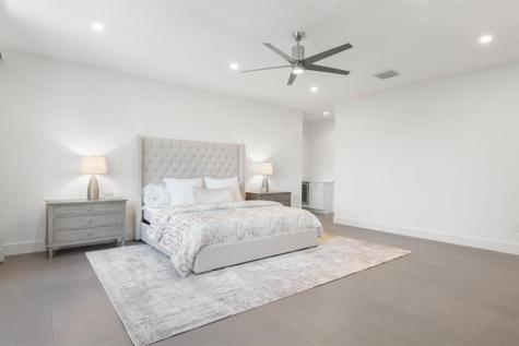 2306 NE 12th Court Fort Lauderdale FL 33304