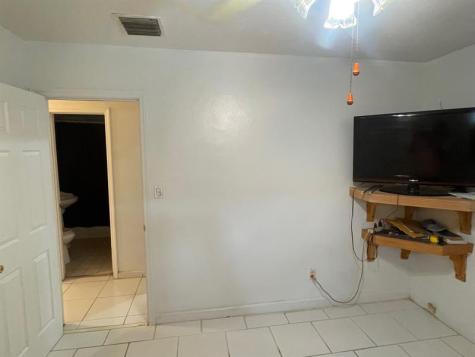 2215 NW 9th Court Fort Lauderdale FL 33311