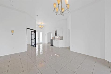 2920 Oak Tree Drive Oakland Park FL 33309