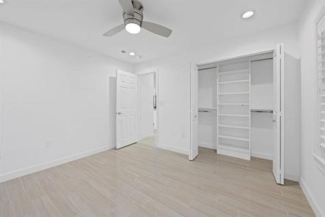 2920 Oak Tree Drive Oakland Park FL 33309