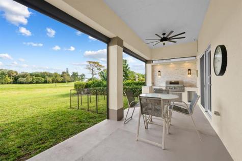 2920 Oak Tree Drive Oakland Park FL 33309