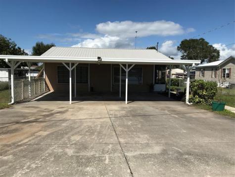1112 21ST Street Okeechobee FL 34974