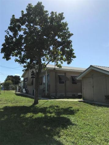 1112 21ST Street Okeechobee FL 34974