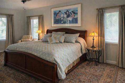 480 38TH Court Vero Beach FL 32968
