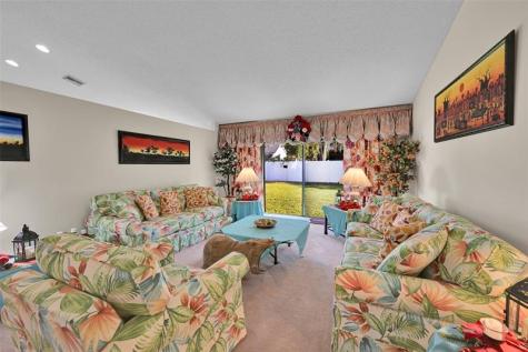 7312 NW 83rd Way Tamarac FL 33321