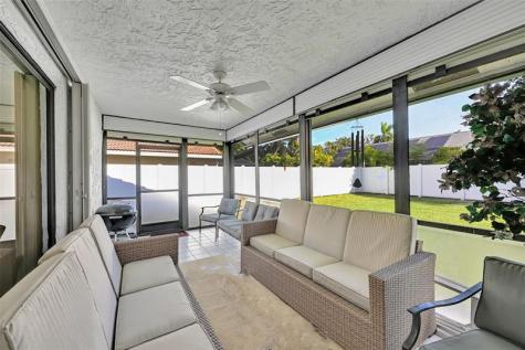 7312 NW 83rd Way Tamarac FL 33321