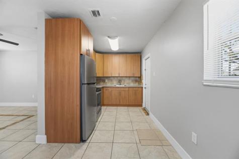 1000 N 71st Avenue Hollywood FL 33024
