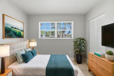 1000 N 71st Avenue Hollywood FL 33024