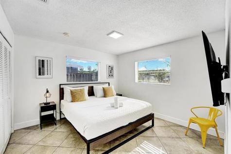 6481 Kimberly Boulevard North Lauderdale FL 33068