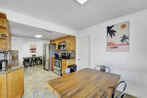 6481 Kimberly Boulevard North Lauderdale FL 33068