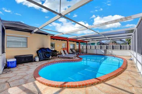 6481 Kimberly Boulevard North Lauderdale FL 33068